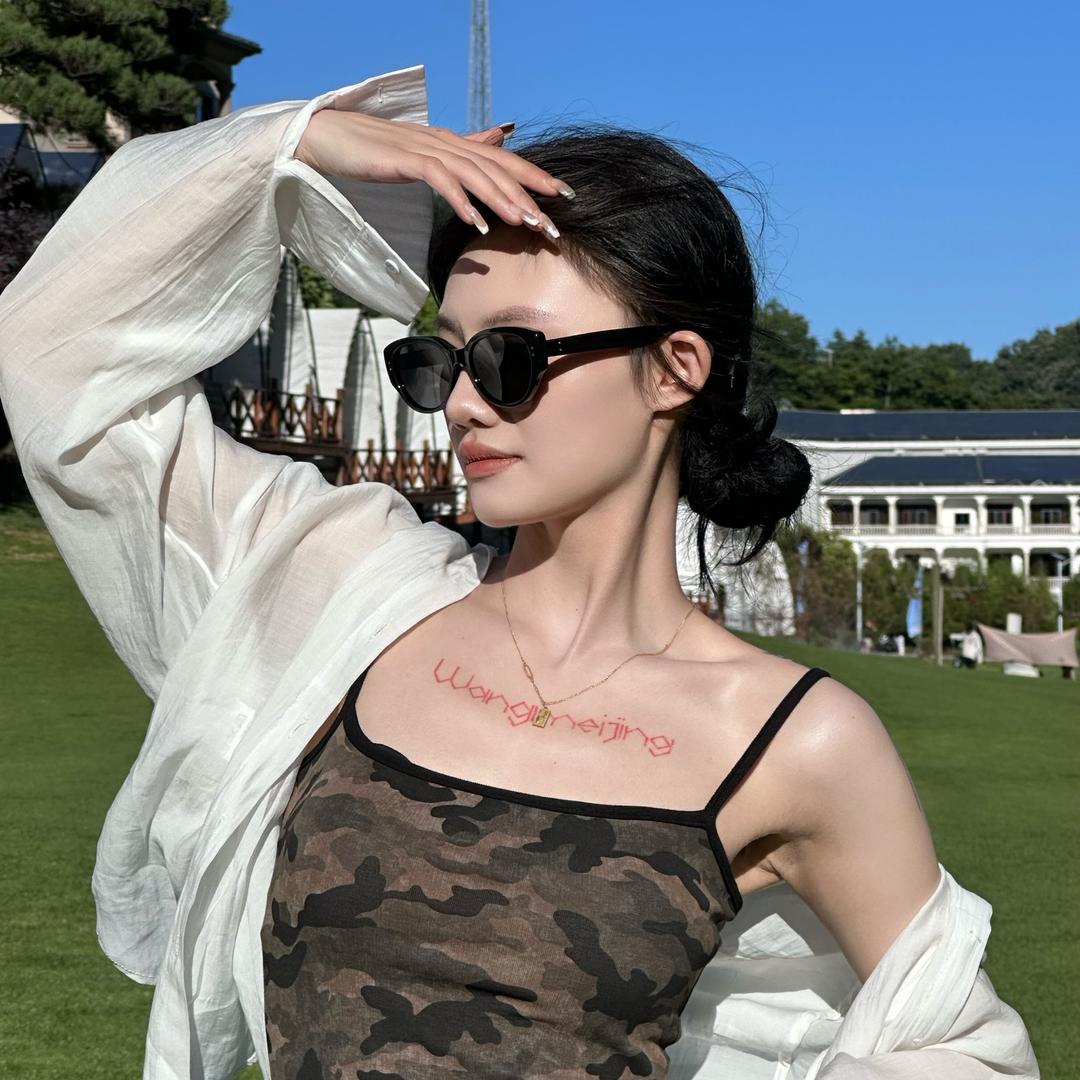 王美丽🧏🏻‍♀️.