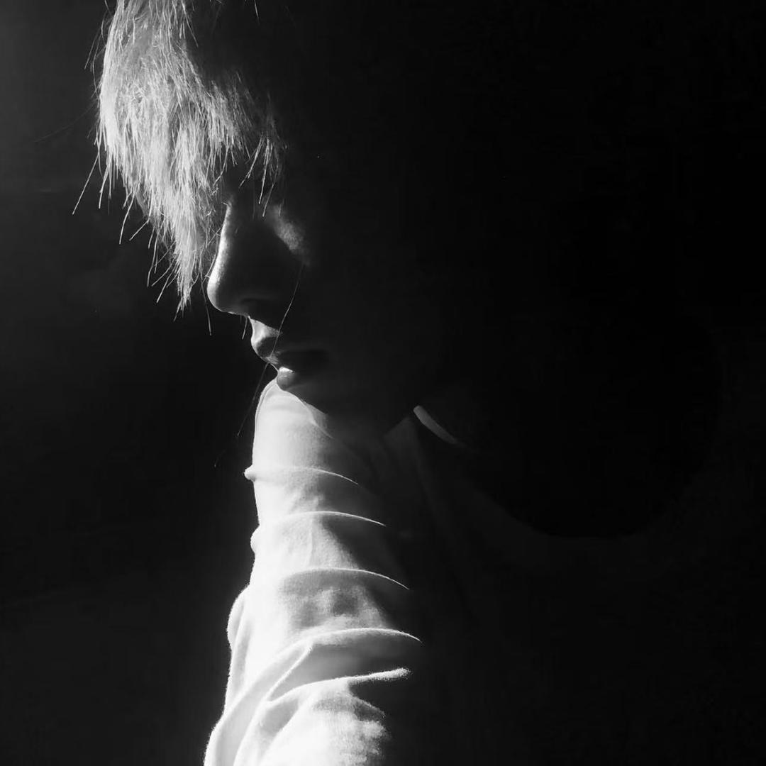 Ry.希忘