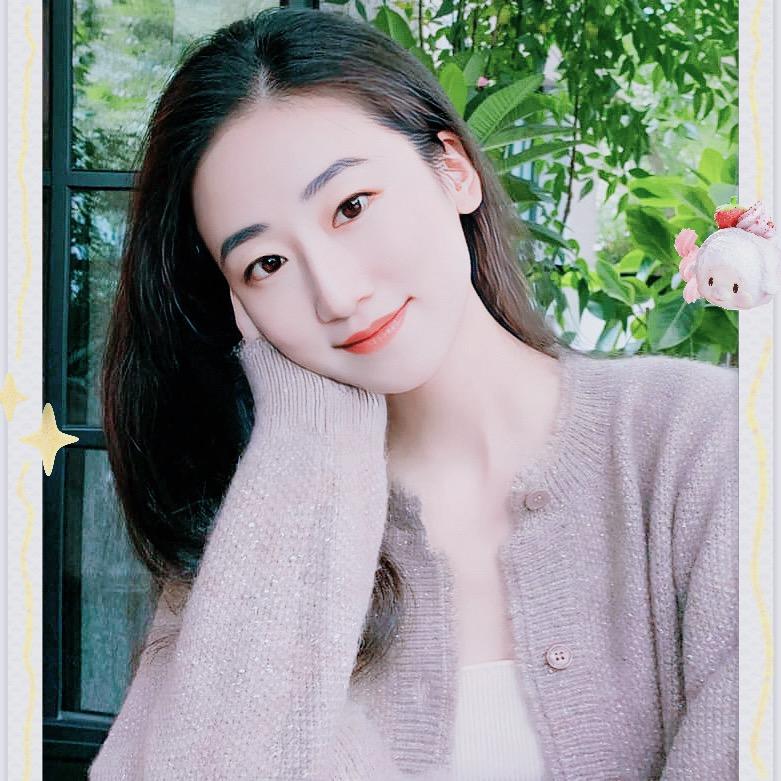 财务牛马小精琳