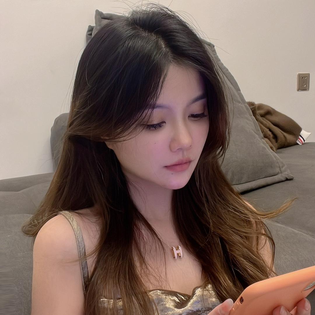 小颜颜               ︴