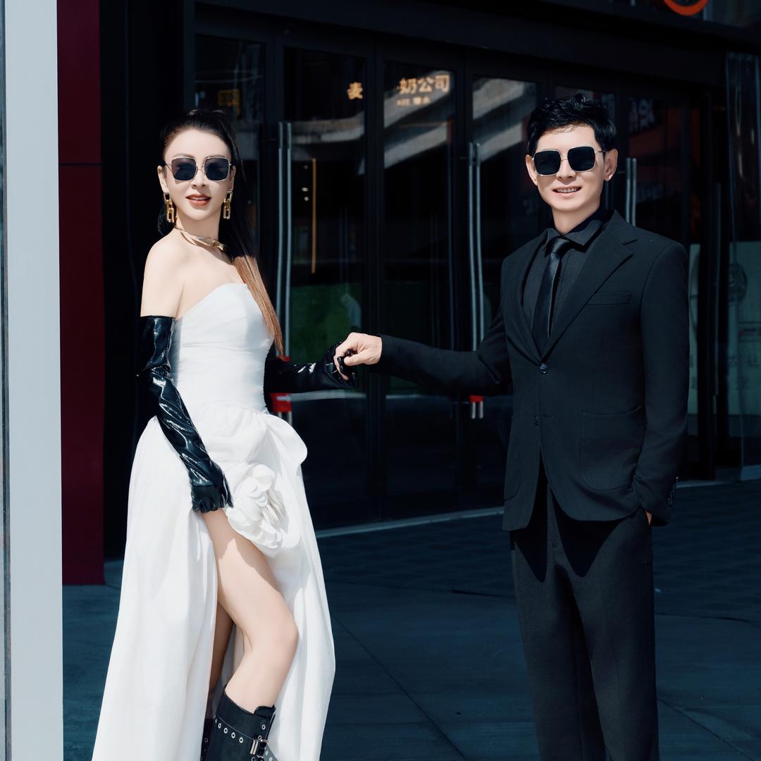 冰冰/韩玉成 ♥️囍十月二号我们结婚啦
