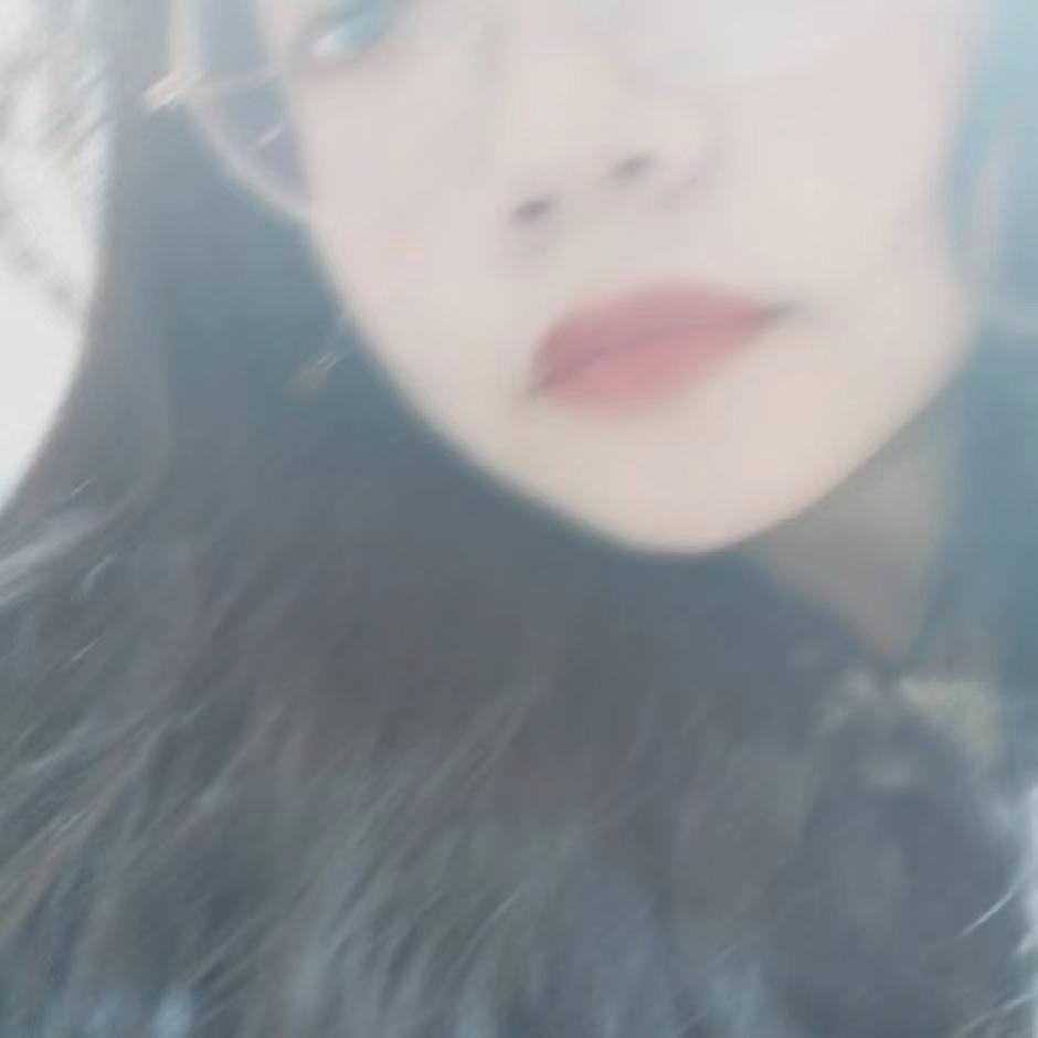 手里有🍬