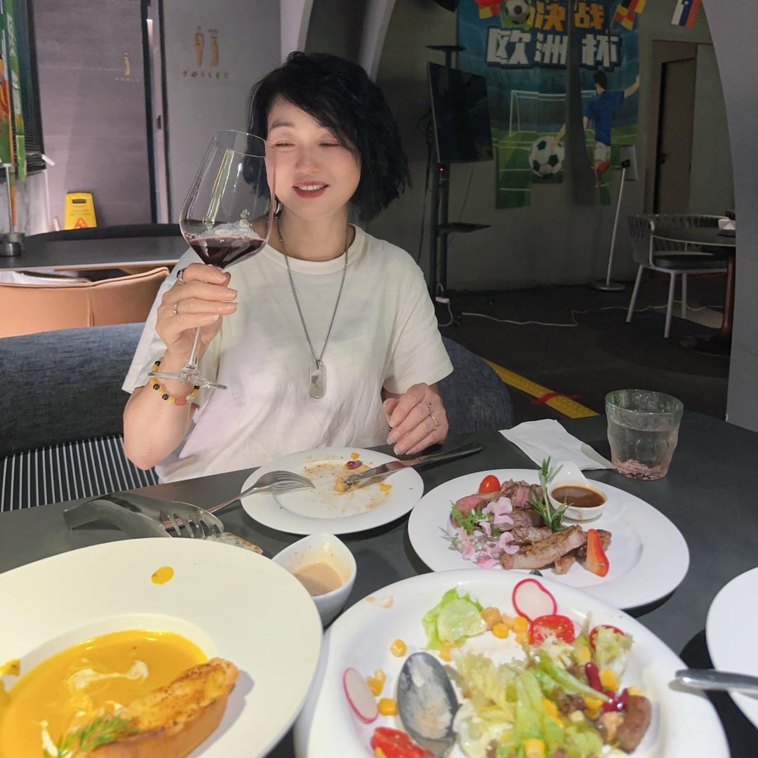 真的好幸福，好温馨
