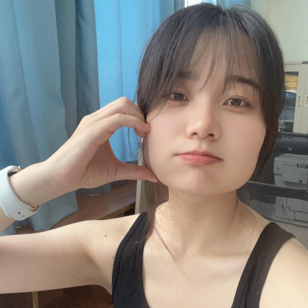赵娜娜呀