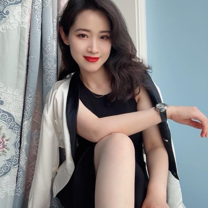 岳秋真