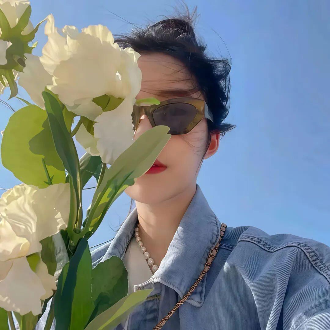 Yi-Yi吖🦋