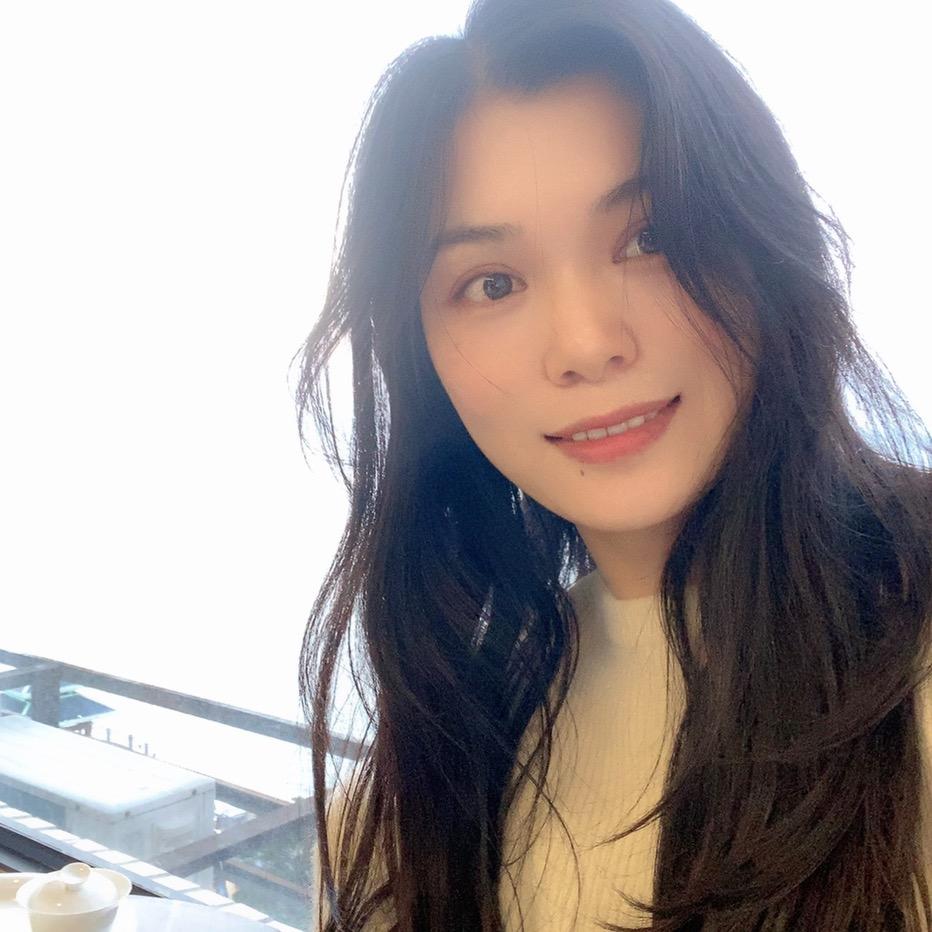 CC家女装【黄艺珍】