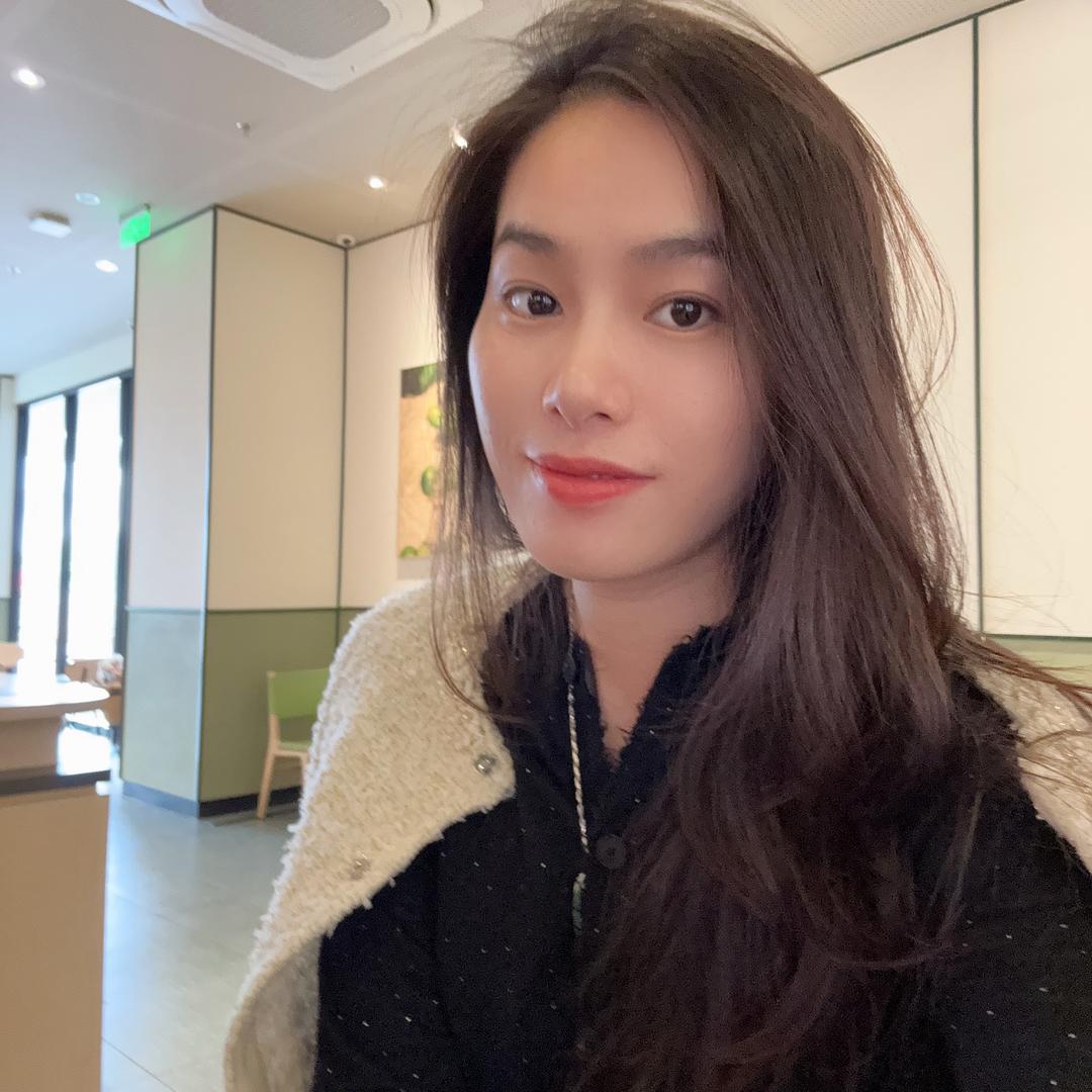 周小姐