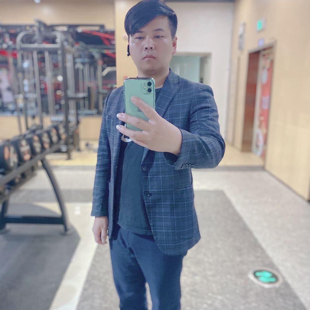 胡飞飞@