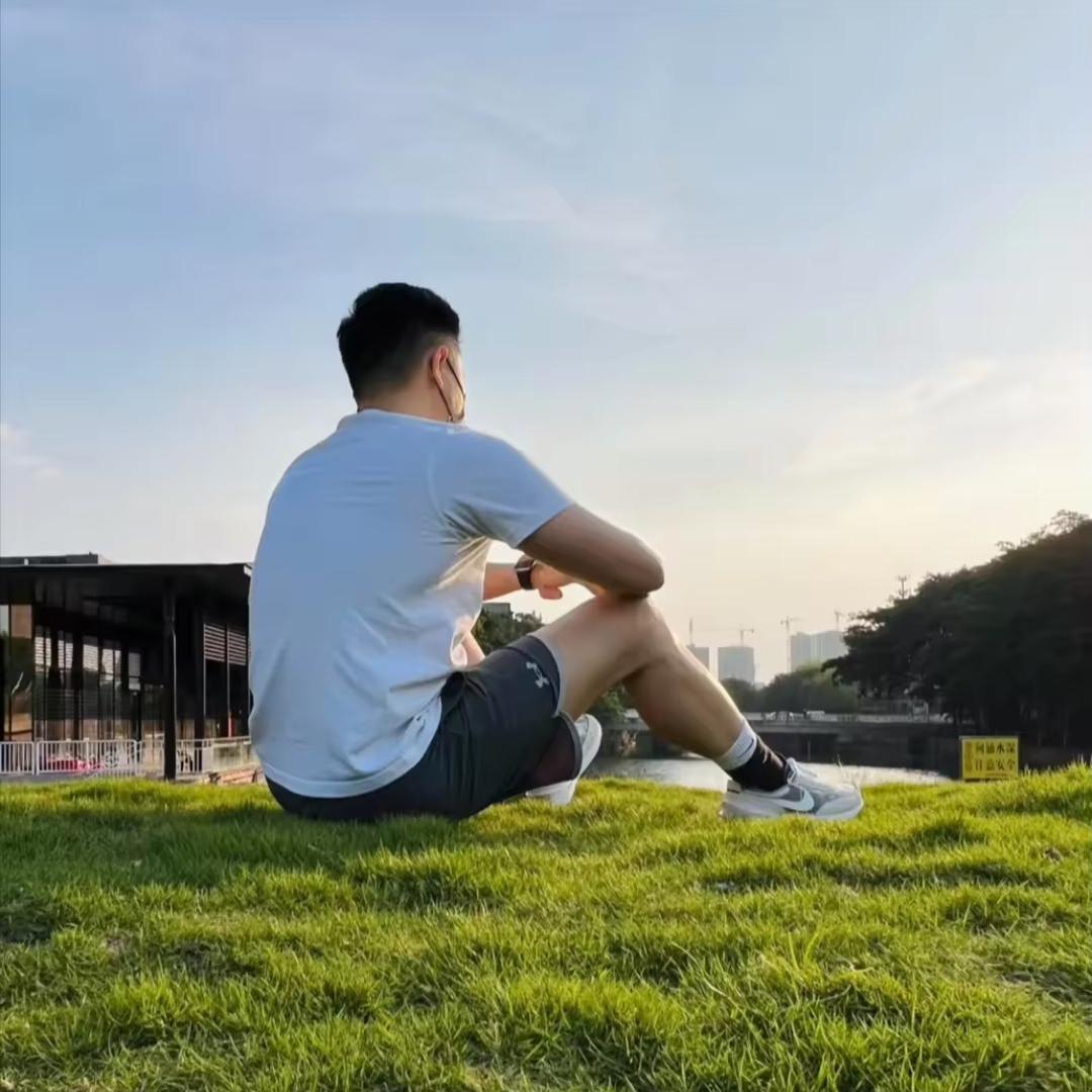 张怼怼。