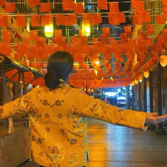 ꧁ℒℴѵℯ眸间温柔꧂