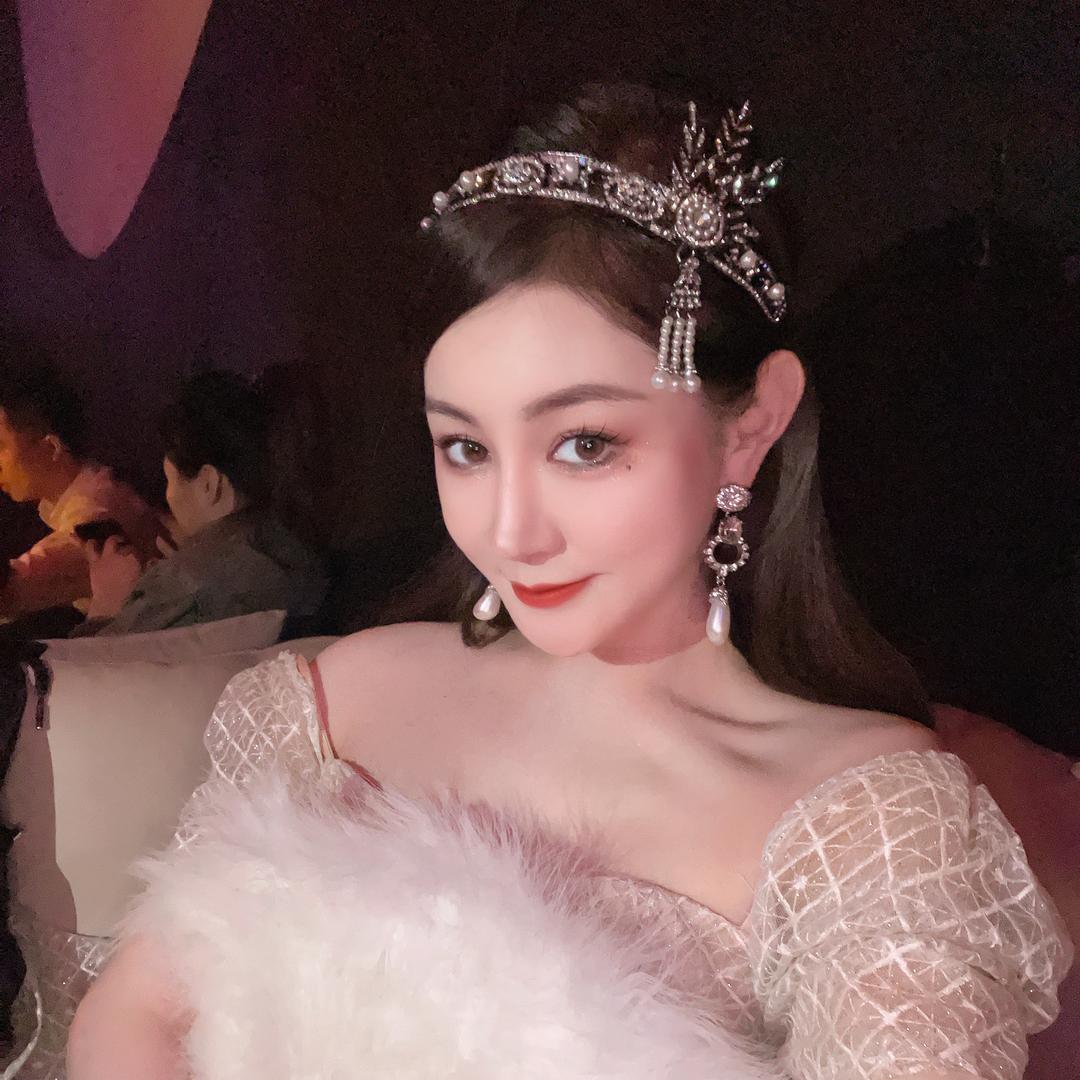 夏一一