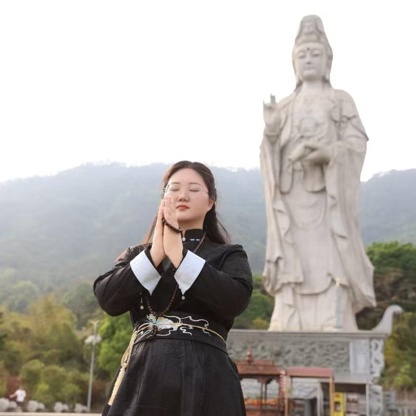 胖妹单飞啦