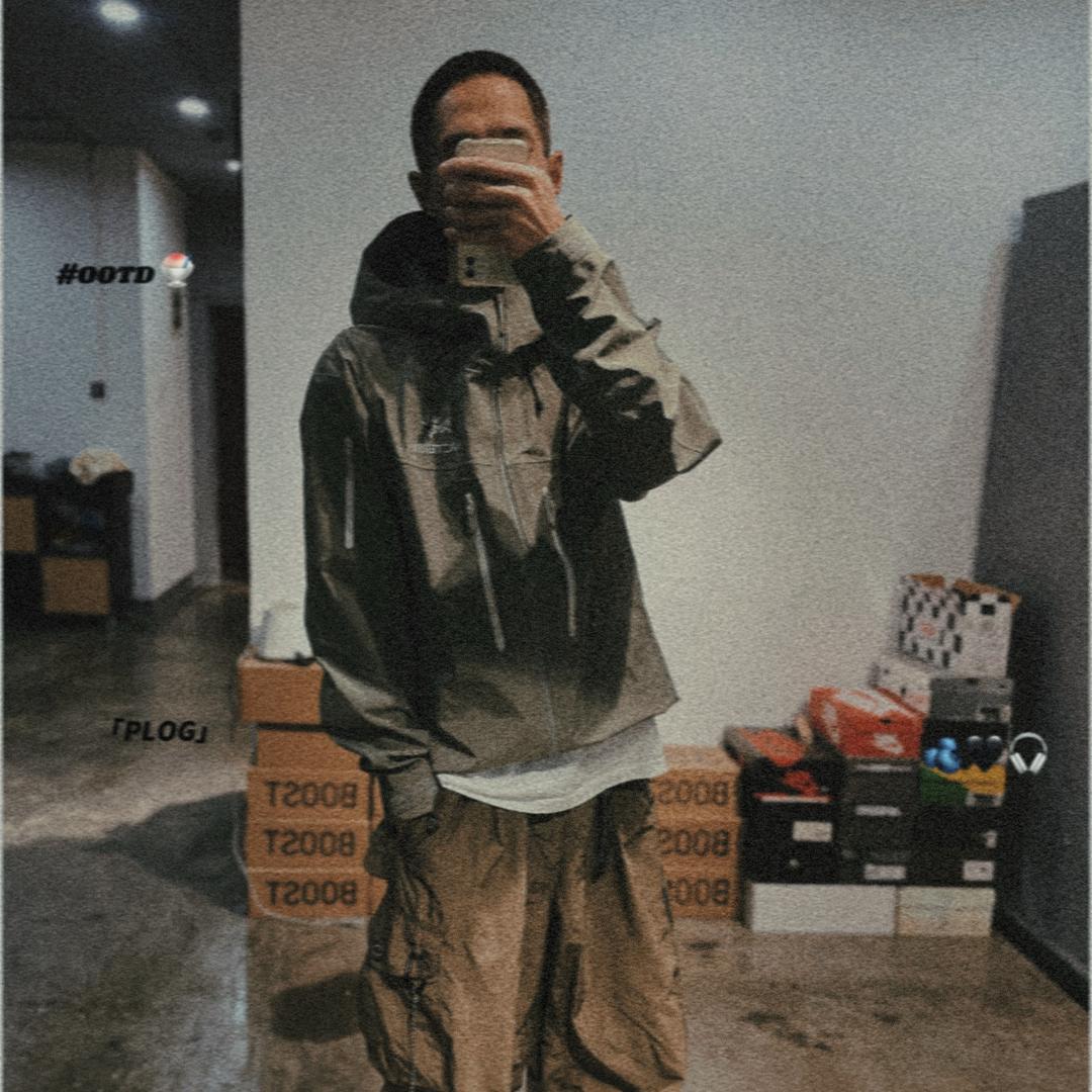 YY。