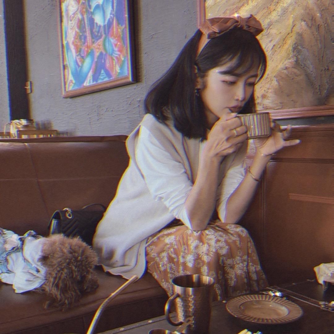 彩翁佰姬