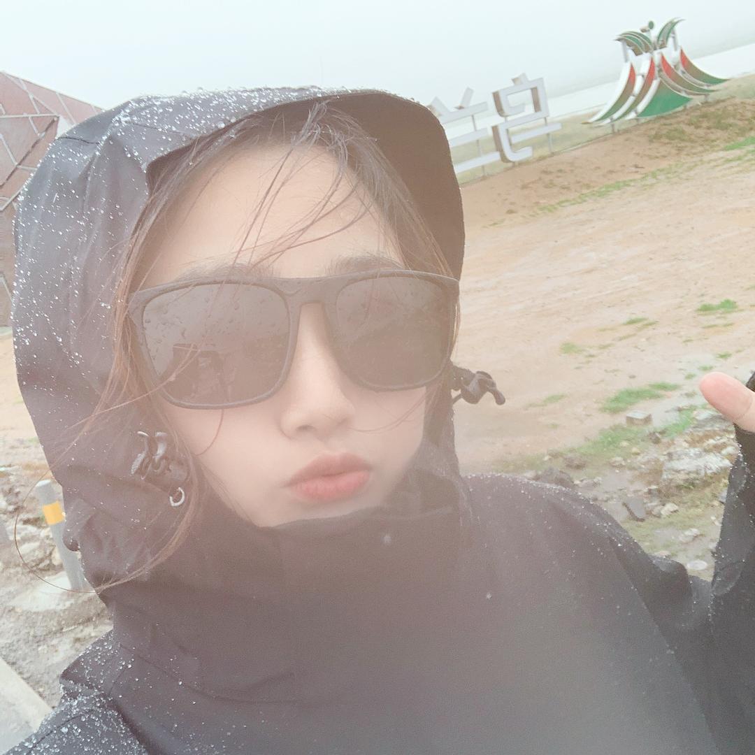 岛屿里的小溪🏝️