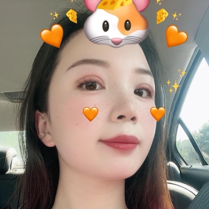 是楠楠吖