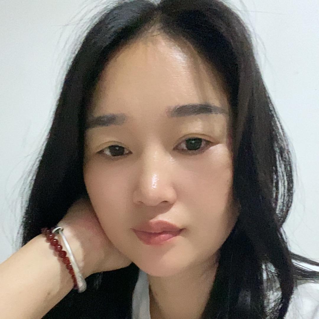 栀栀