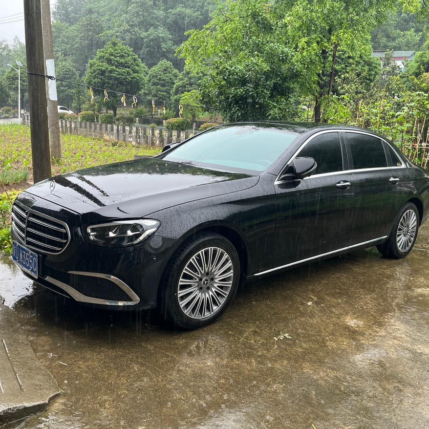 阿宝船长的奔驰E