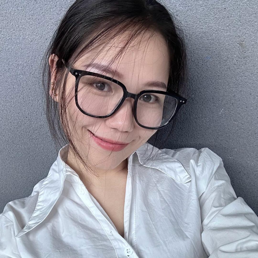 勒个勒个李李李