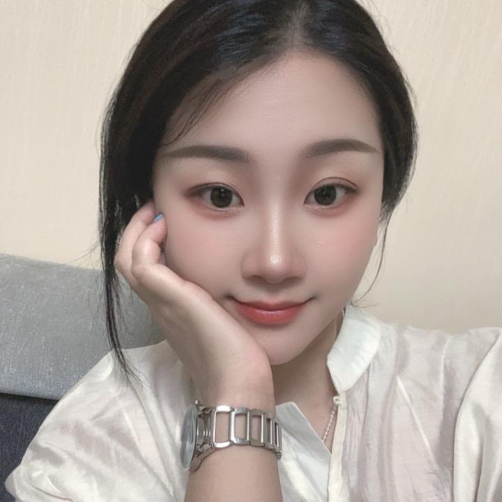 @小小狐🦊