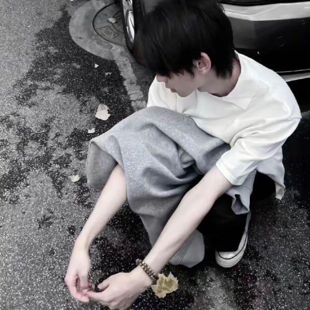 次年㫪序