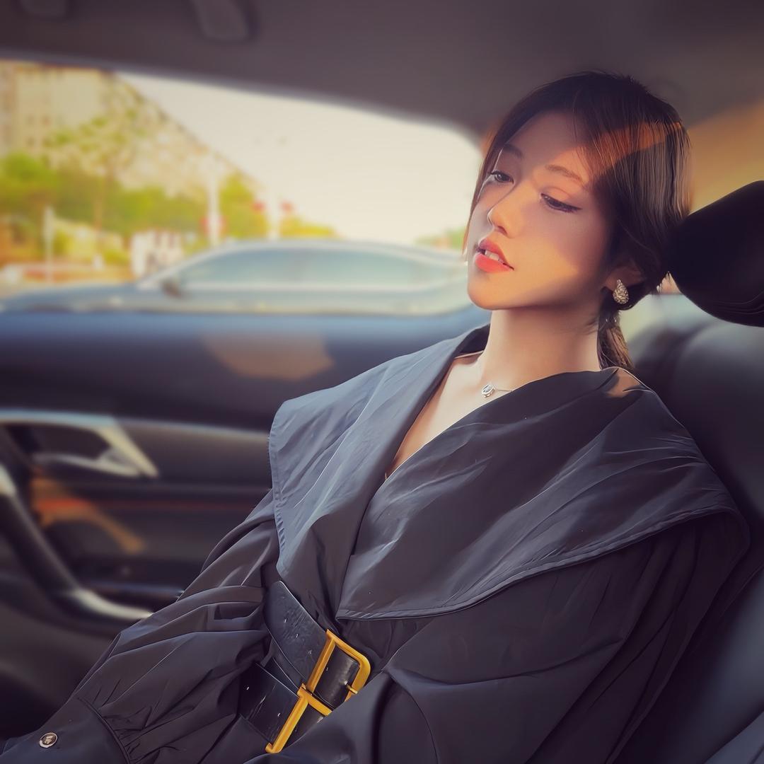 洋洋子
