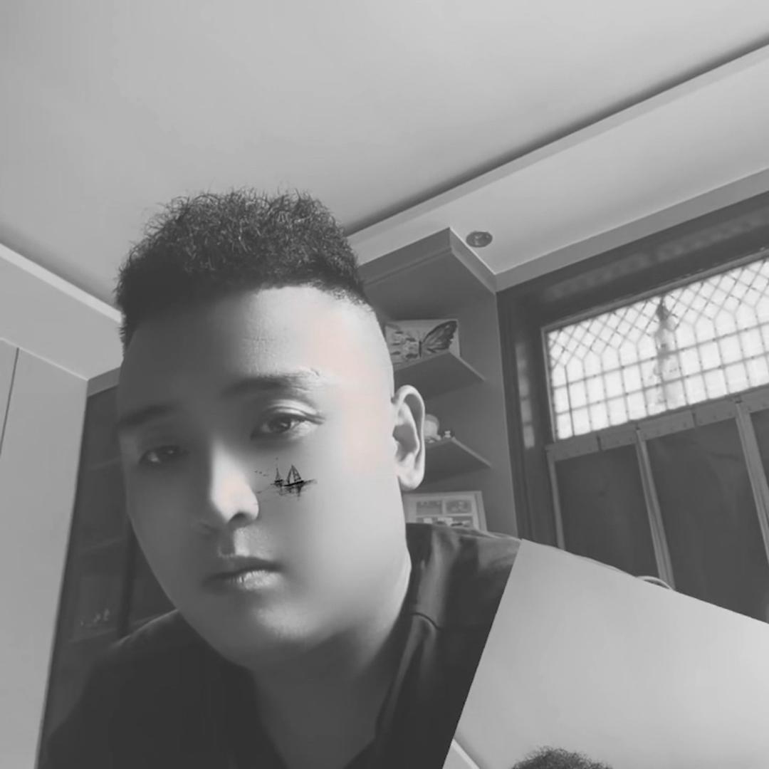 新辉
