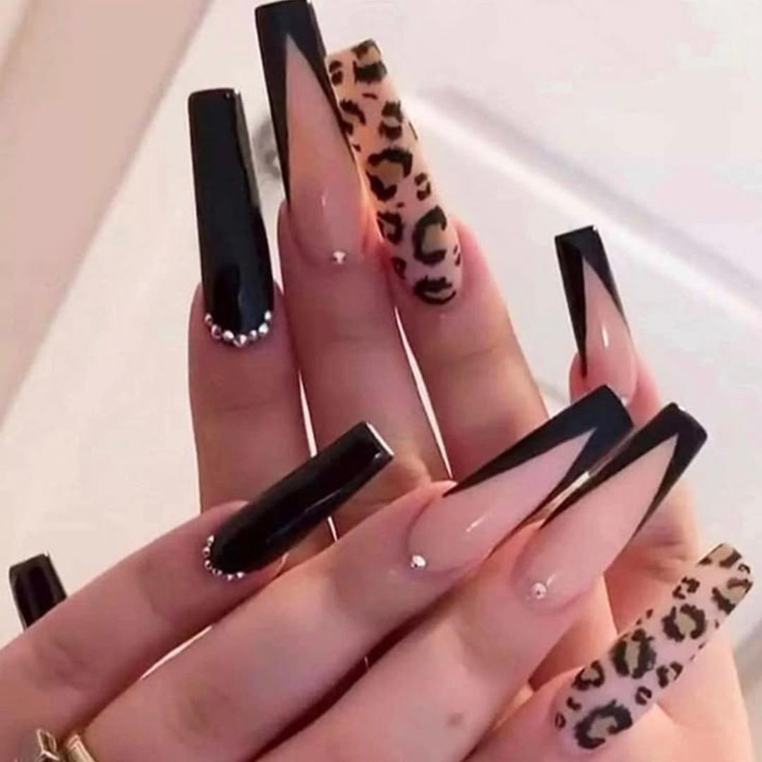 VV1Nail Collection