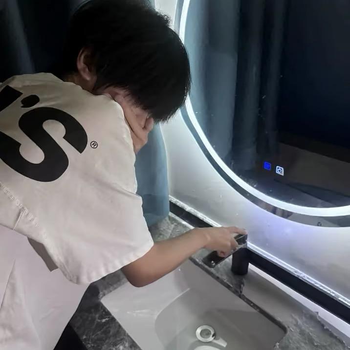 ᥫᩣ凡