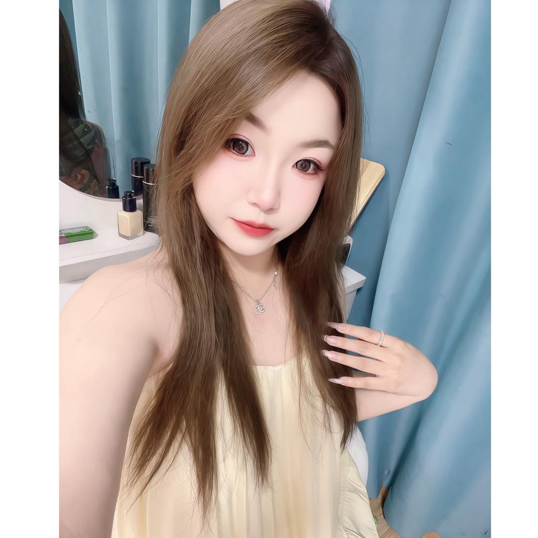 -口嗨少女