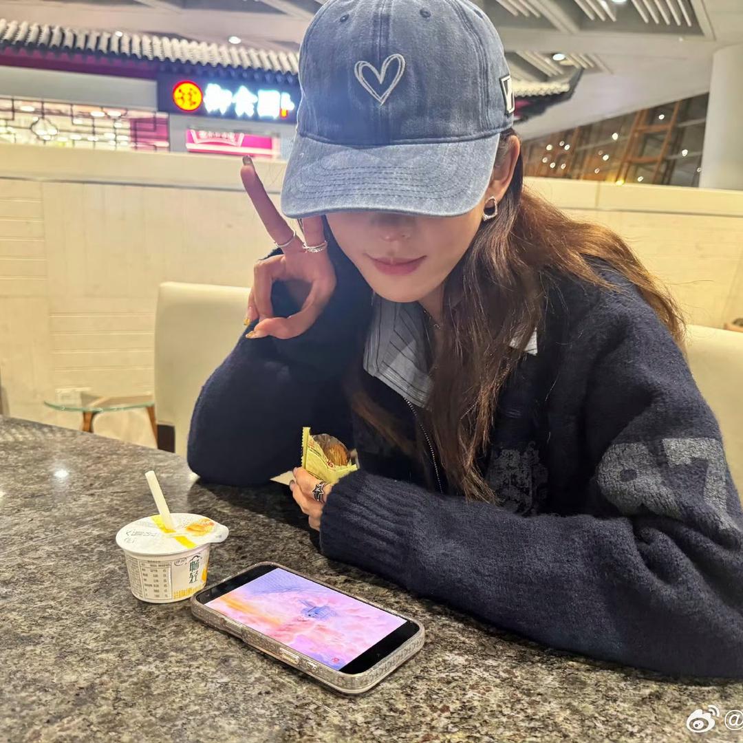 1hui_m