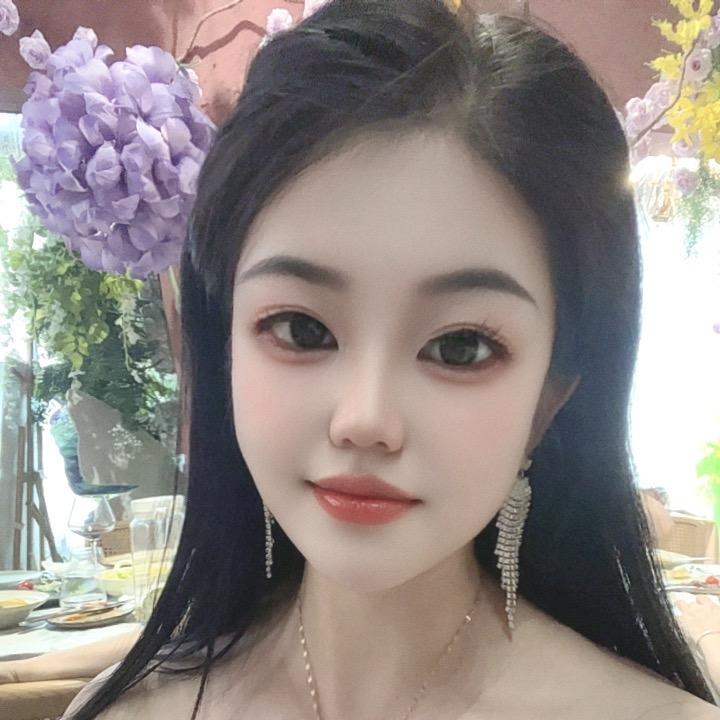 纤姿彦小桃