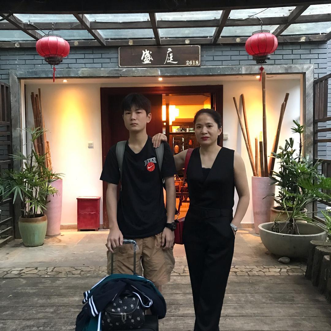 利姐