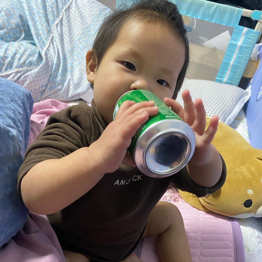 高一诺吖