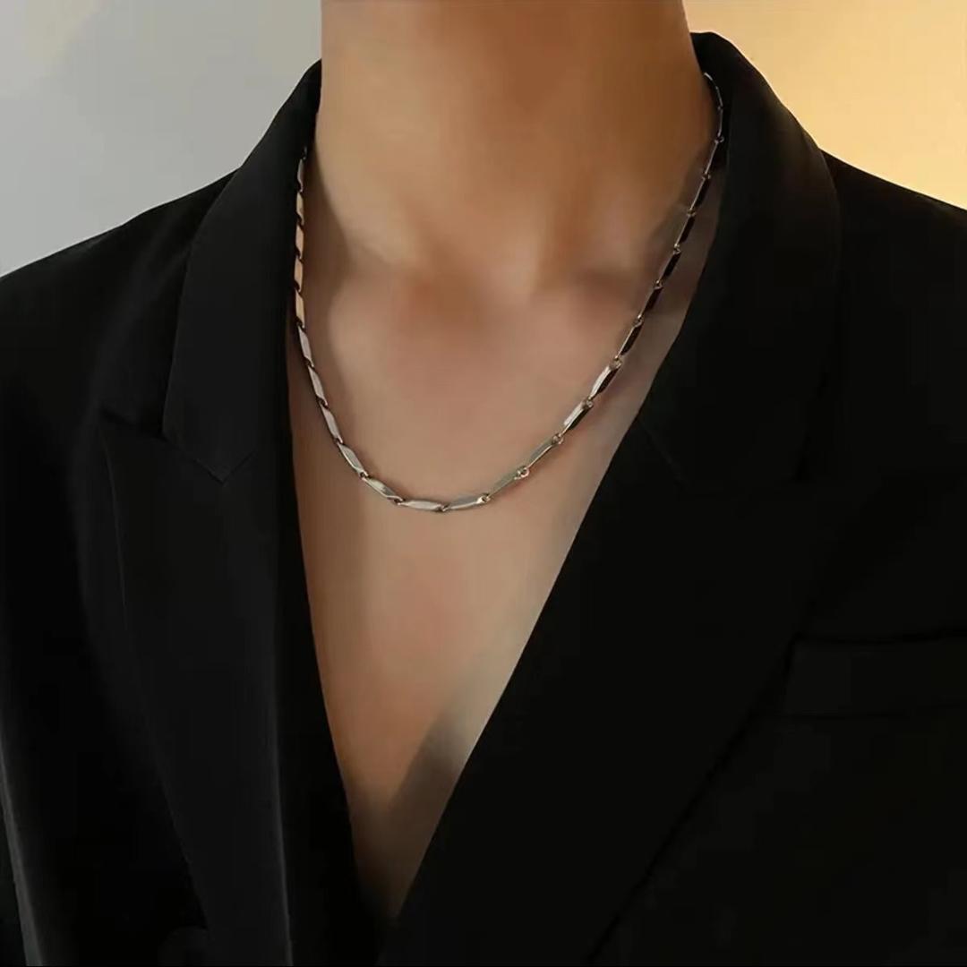 柒次方凌樾专卖店