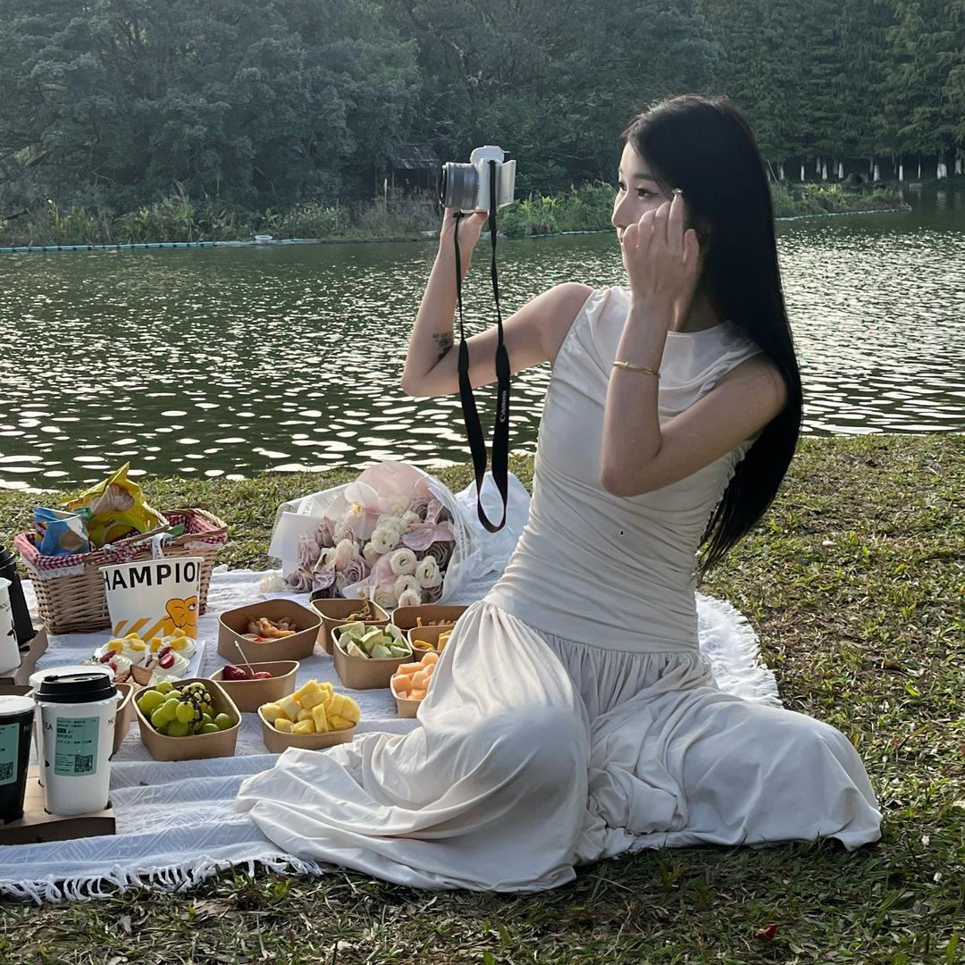 杨舒琪.