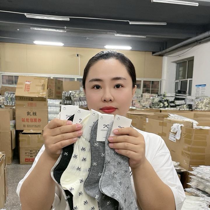 辽源棉袜小月针织