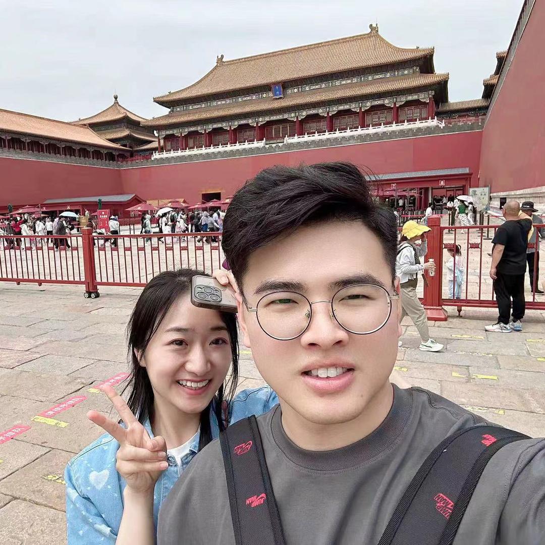 大黄和小倪（带娃版）