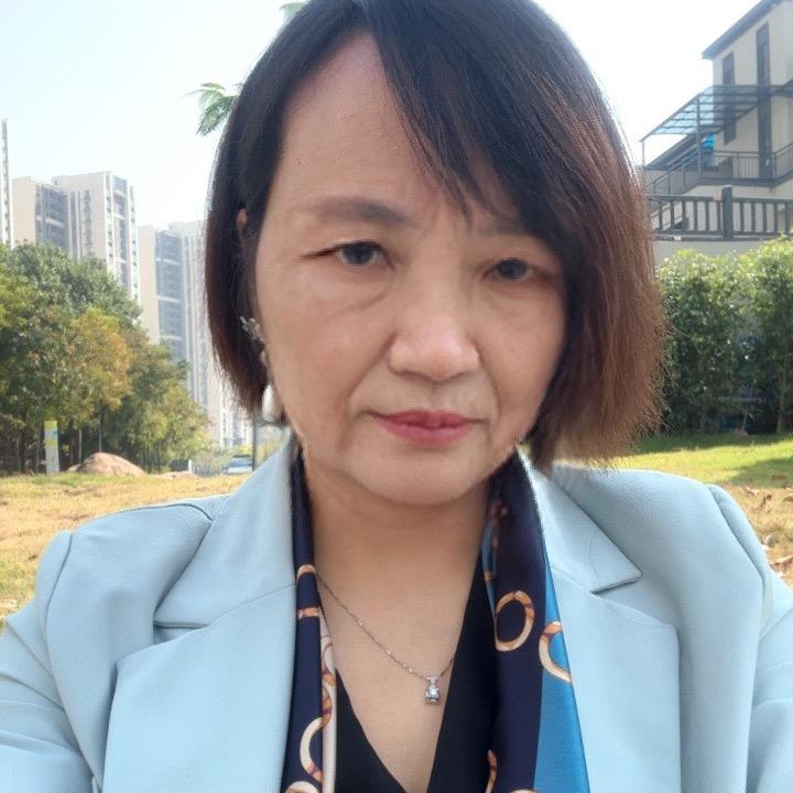 芳姐夫妇