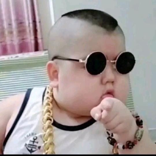 小铁铁