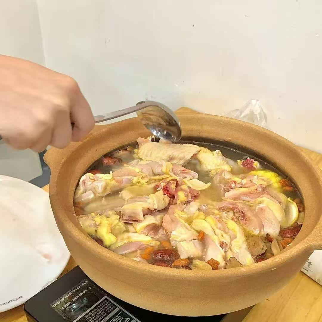 吉首一剂鸡煲