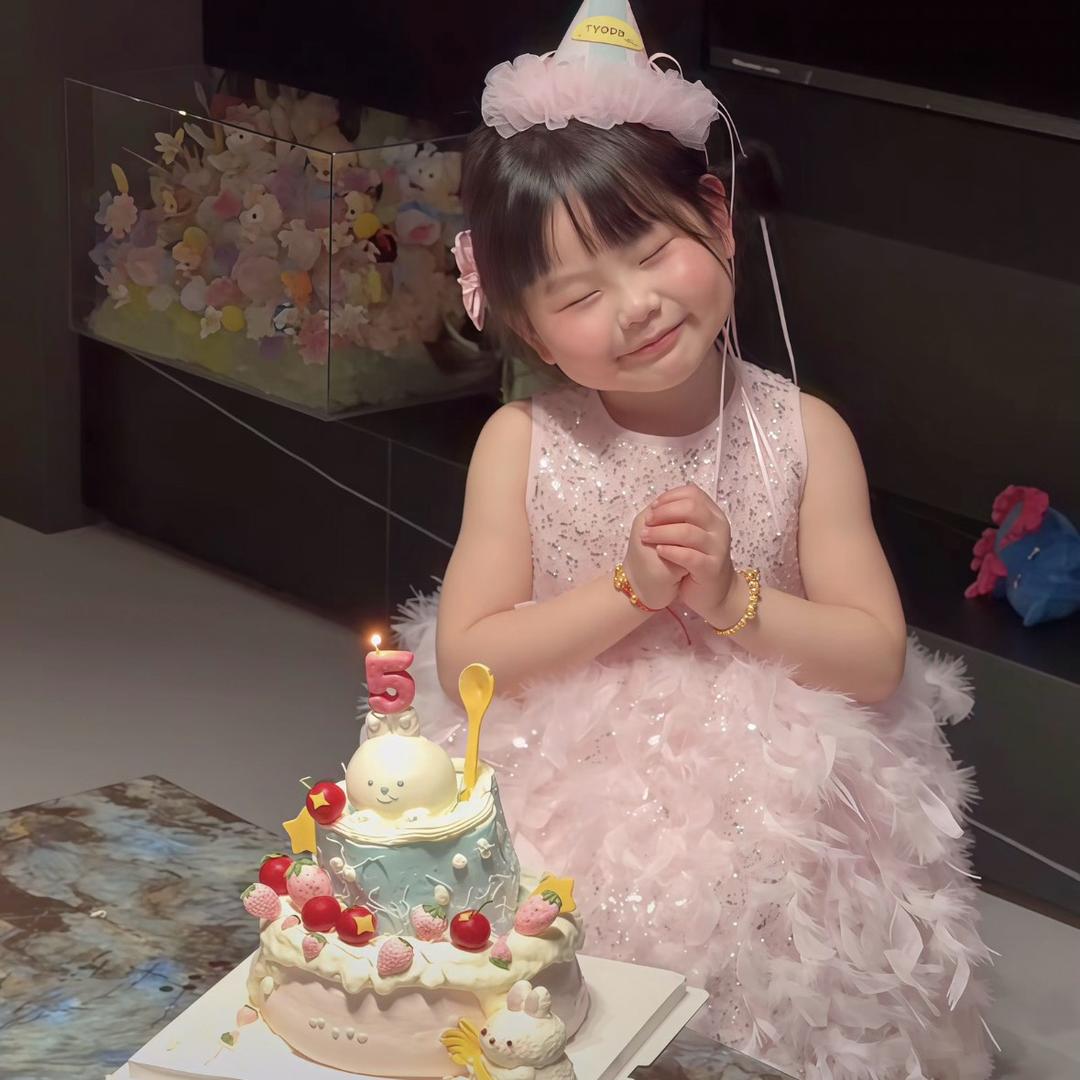 一芝小锦鲤🐟.