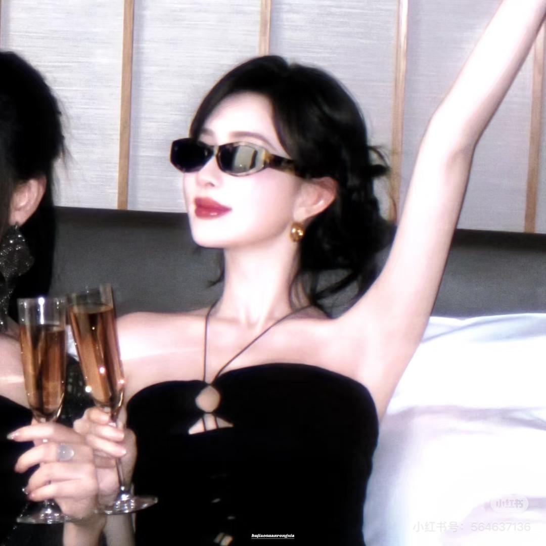 7LU韩国正版服装店