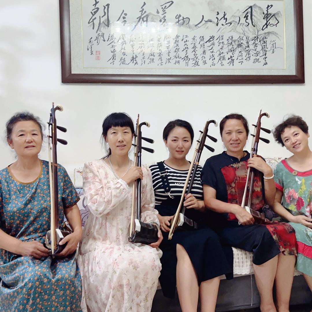 彭老师教二胡🌻