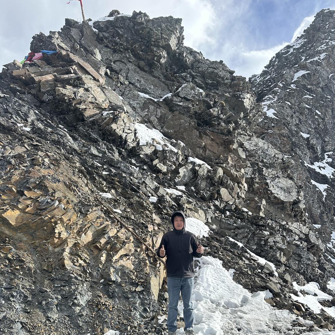 黎歌撸车-日系车批发