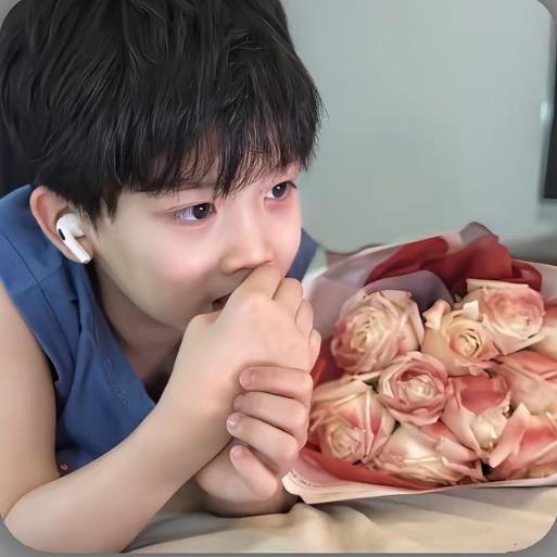 慢半拍的小杨
