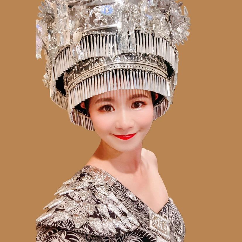 白小侠（唱歌主播）