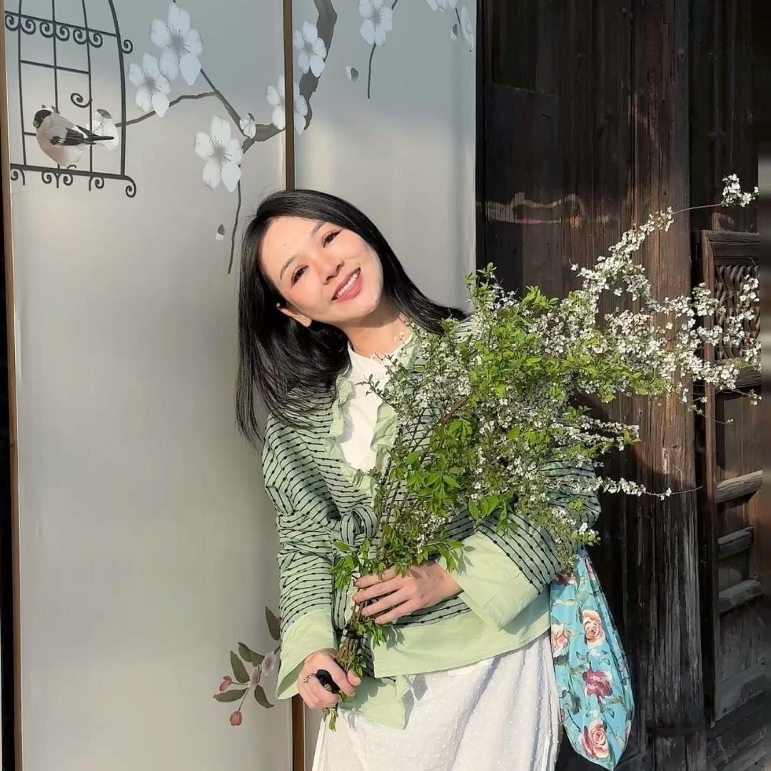 萌萌可爱小姐姐