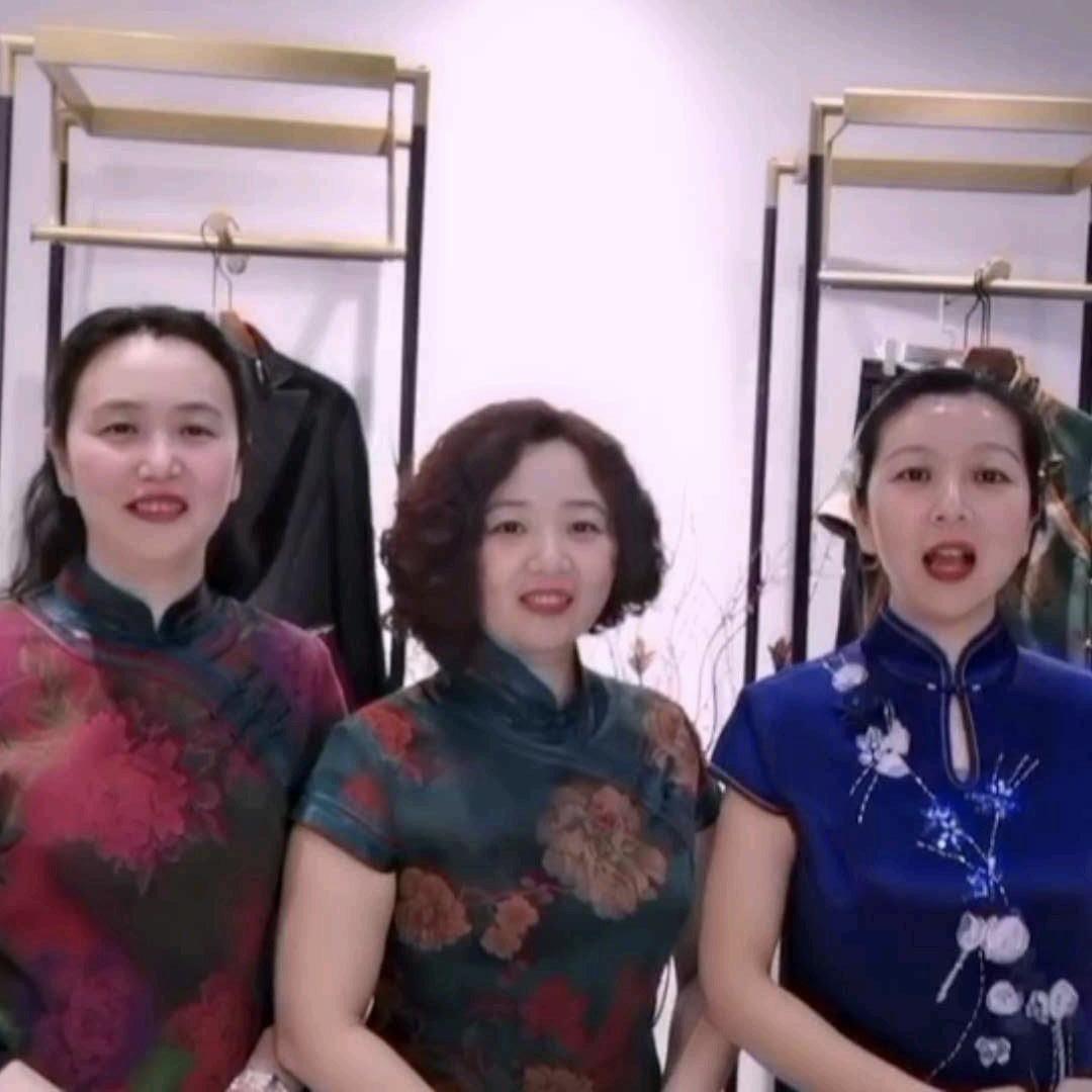 济南市章丘区玉芬服装工作室